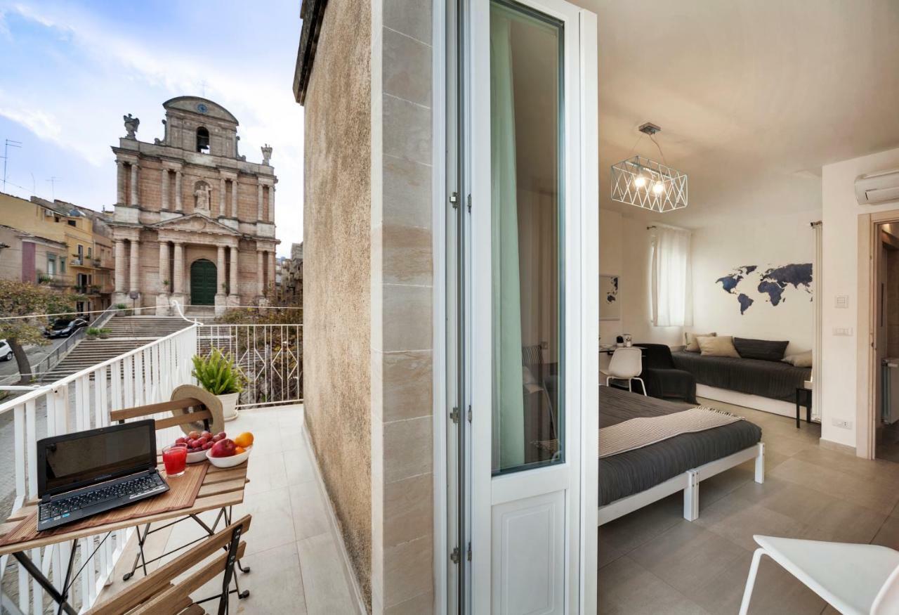Piazza Salvatore 7, Gocce Di Sicilia Ragusa Bagian luar foto